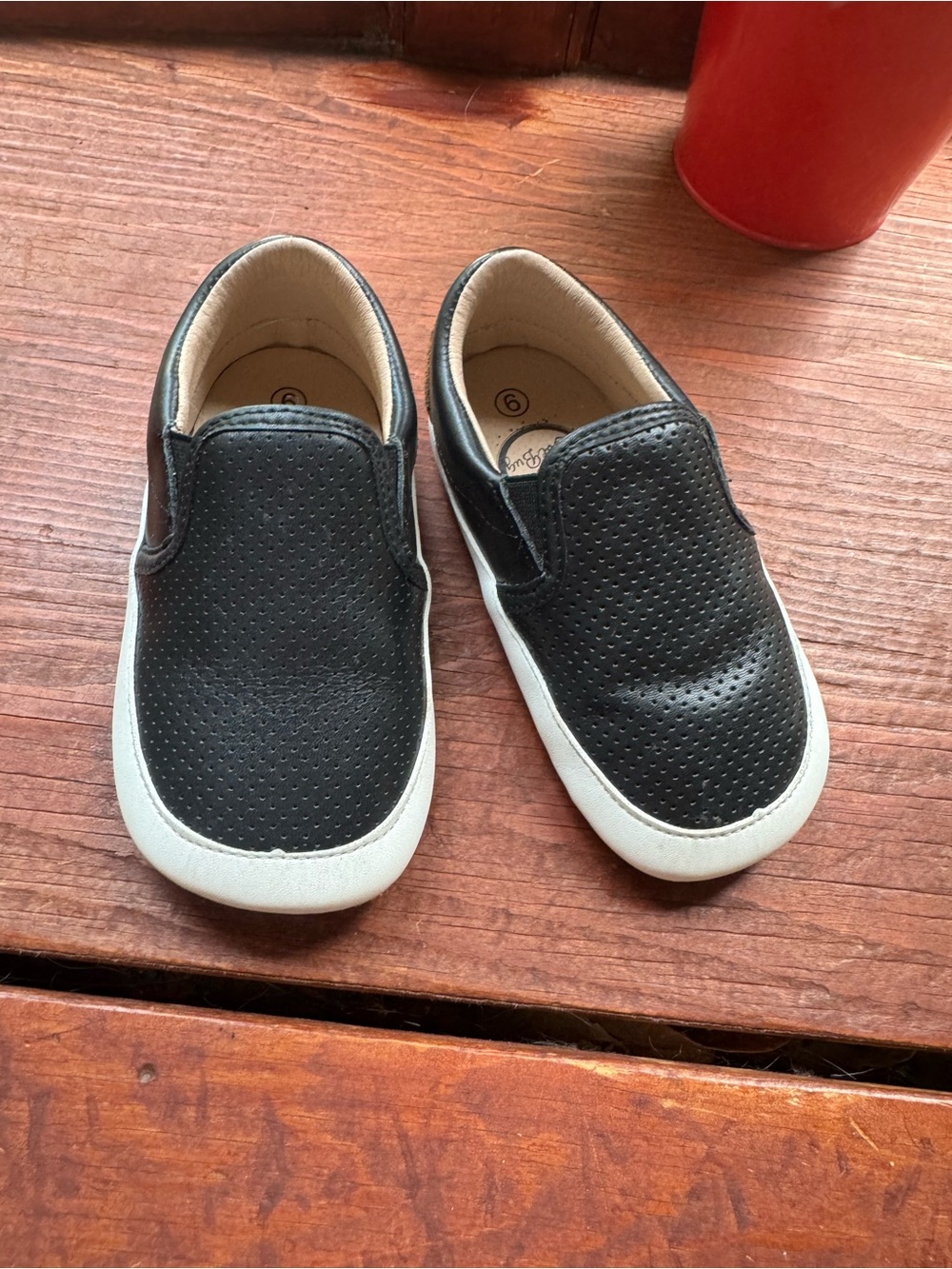 Little Love Bug Quinn Slip on leather shoe